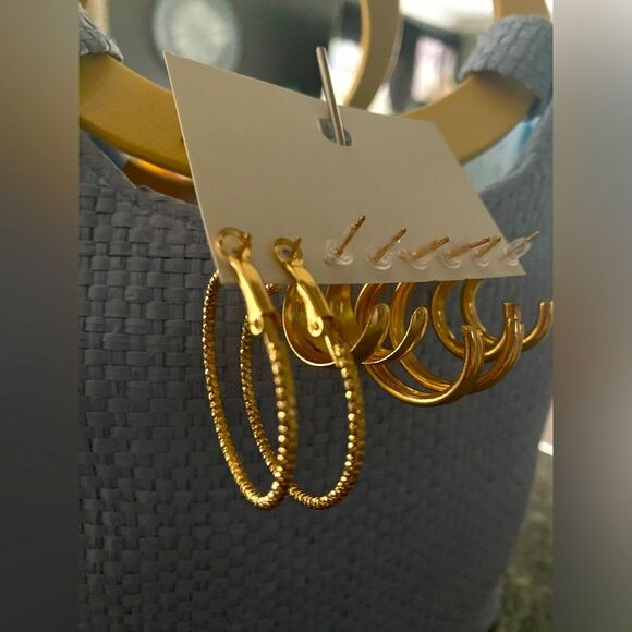 Brand new Hoop Earring bundle - Picture 2 of 3